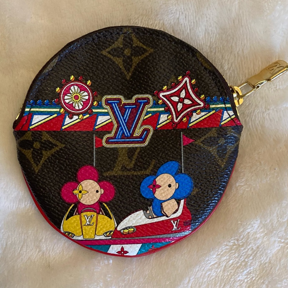 Louis Vuitton monogram Christmas animation round coin purse